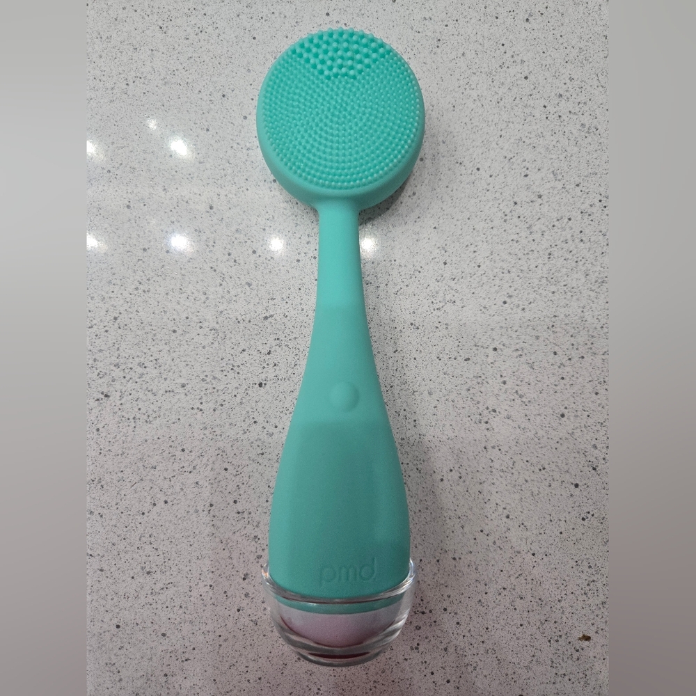 PMD Mint Green Facial Cleansing Device